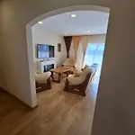 Thouse Fontainhas *