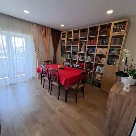 Thouse Fontainhas * 卡斯凯什